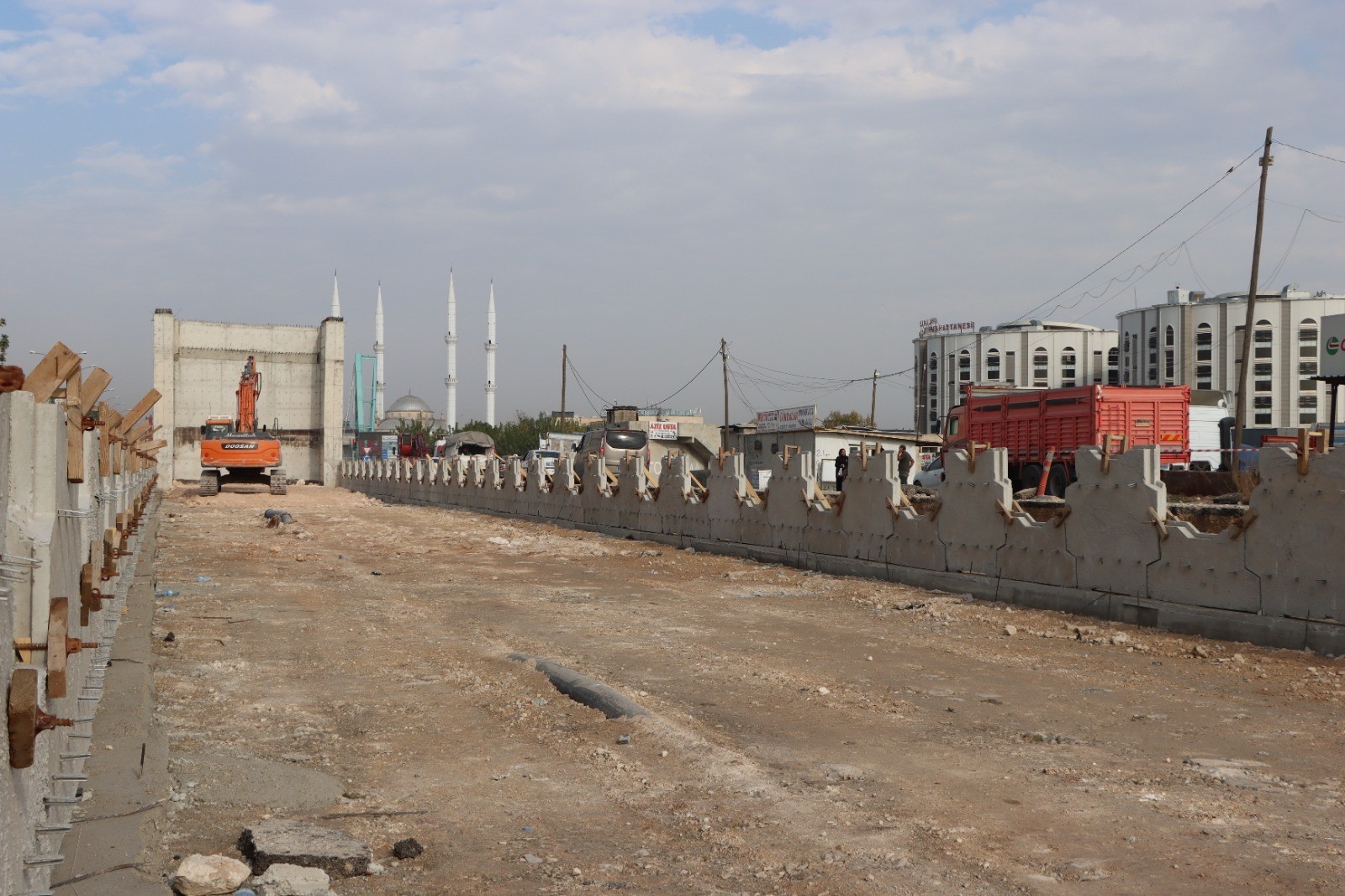 Eyyübiye Köprülü Kavşağı’nda çalışmalar hız kazandı - 2