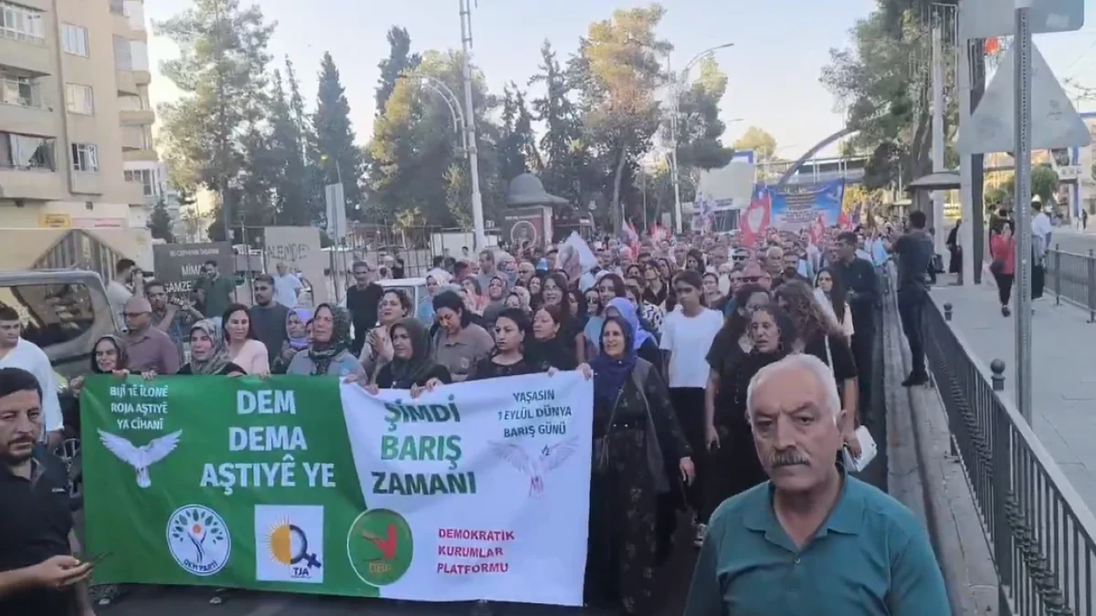Şanlıurfa’da 1 Eylül Dünya Barış Günü Yürüyüşü: “Şimdi Barış Zamanı”