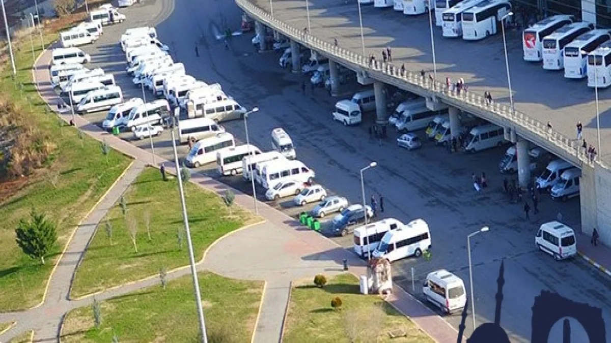 Akaryakıtta Dev Zam Sonrası Şanlıurfa-Akçakale Ulaşımına  Zam! İşte Yeni Yol Ücret Tarifesi