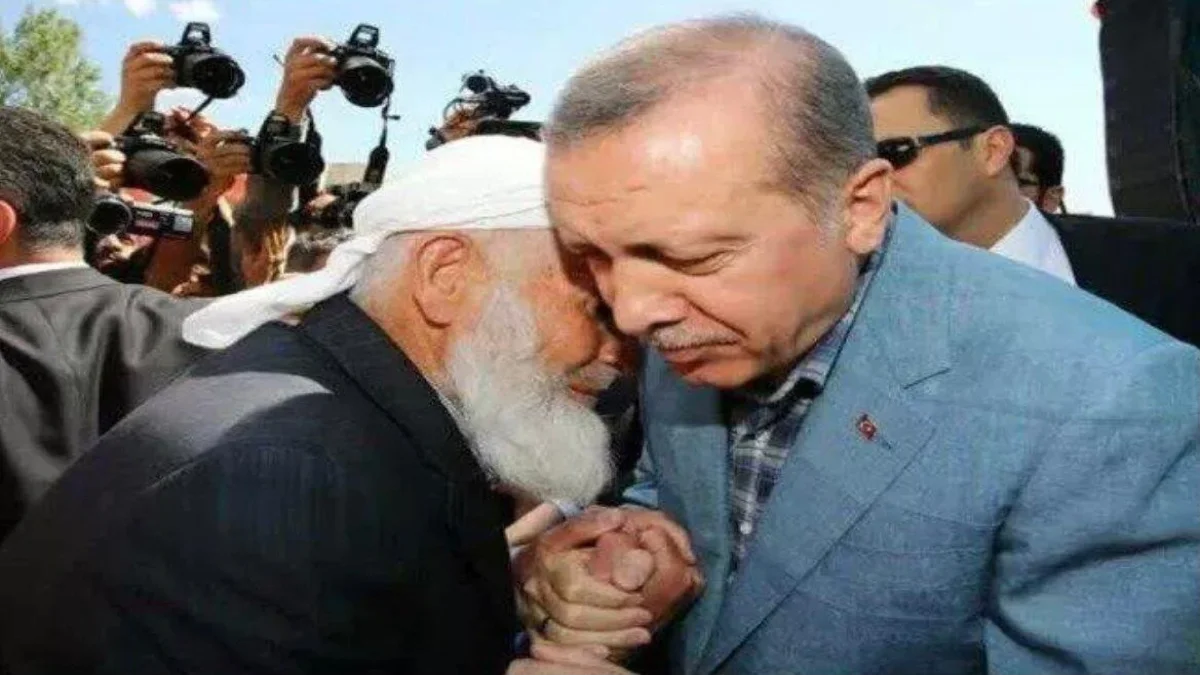 ŞANLIURFA’NIN KANAAT ÖNDERLERİNDEN H. MEHMET GÜNAK VEFAT ETTİ