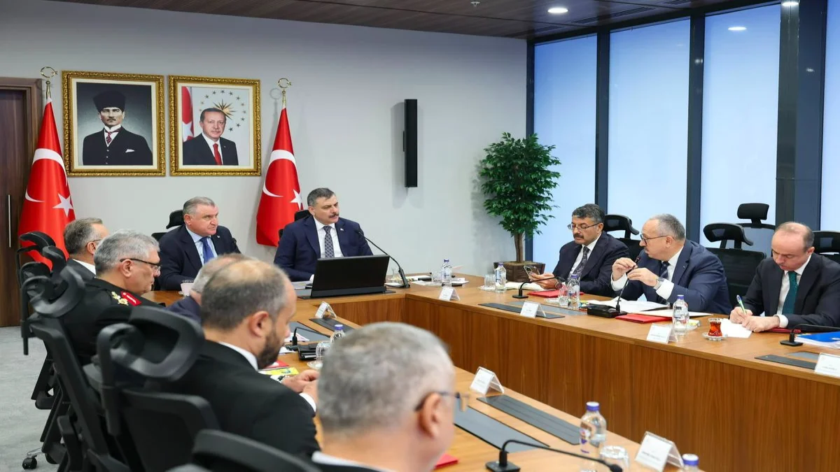 BAKANLARDAN 81 İL VALİSİYLE GÜVENLİK ZİRVESİ: "URFA VE MARAŞ'TAKİ ACI OLAYLAR TEKRARLANMASIN"