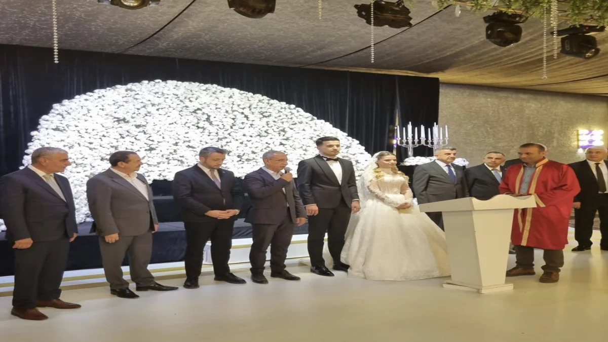 AK Parti İl Başkan Yardımcısı Av. Sabri Konak’ın Mutlu Günü: Kardeşi Dünyaevine Girdi