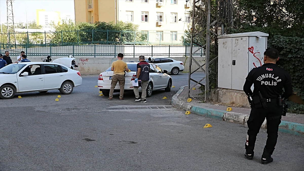 Haliliye’de Silahlı Kavga: 5 Yaralı, Okul ve Evlere Mermi Yağdı