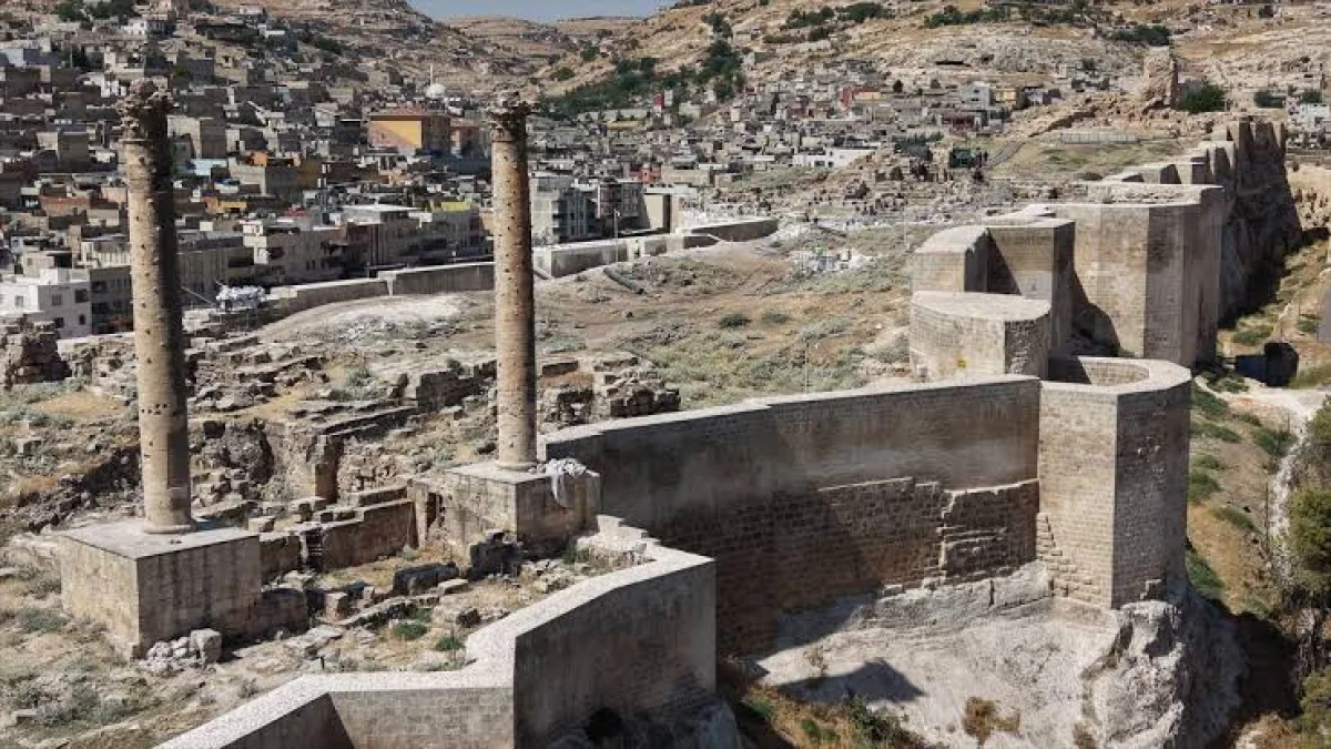 Bakan Ersoy Açıkladı: Yıllardır Kapalı Olan Şanlıurfa Kalesi Ziyarete Açılıyor