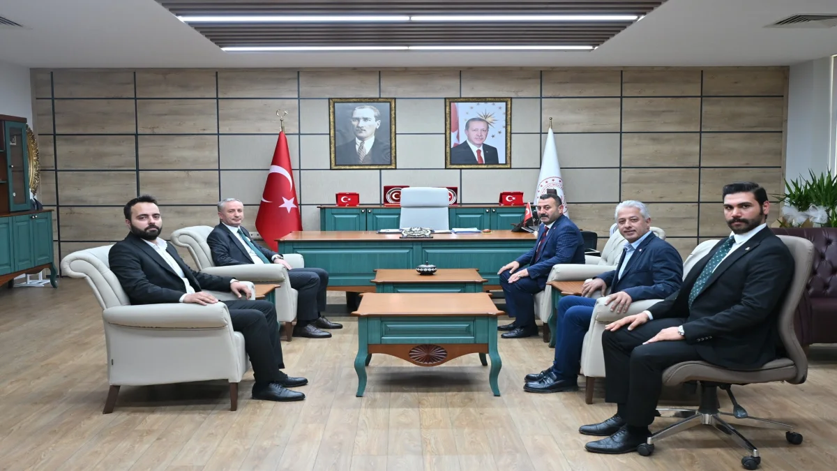 Hakiki Ülkücü Osman Mutlu’dan Milli Eğitim Müdürü Hasan Kökrek’e ziyaret