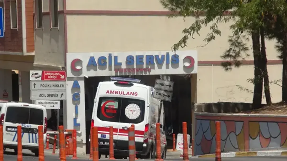 Şanlıurfa’da otomobil takla attı! 2 kişi araçta sıkıştı