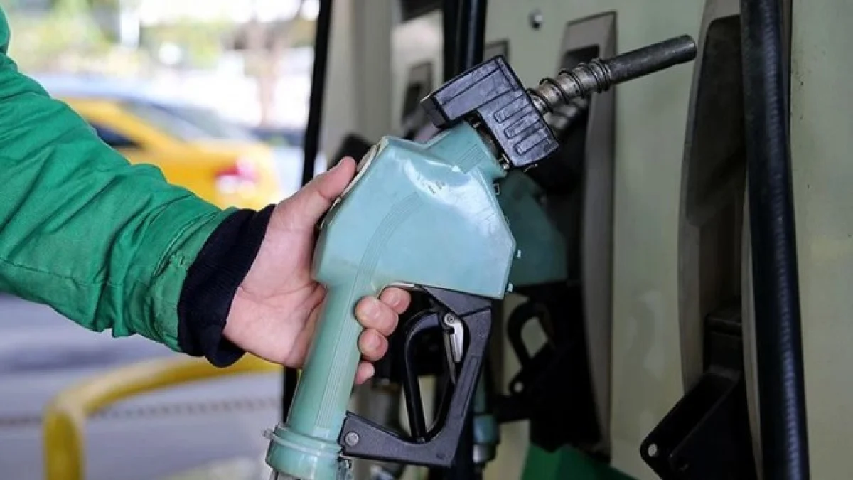 Akaryakıta Tarihi Zam Gelecek: Benzin, Motorin ve LPG Uçuşa Geçiyor!