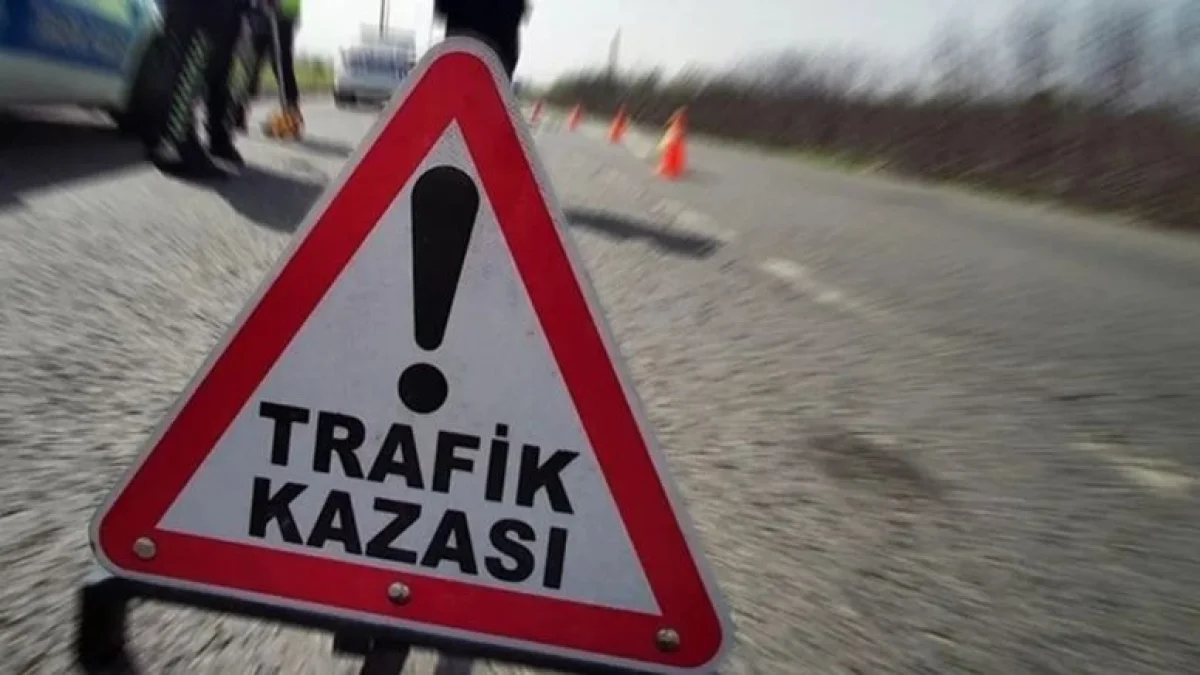 Birecik’te Trafik Kazası: Hastane Kavşağında İki Araç Çarpıştı