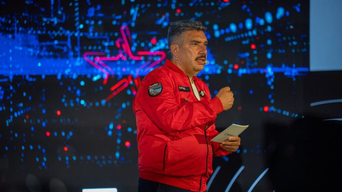 Dr. Mehmet Akif Nacar KÜME Konuşmalarında Gençlerle Buluştu
