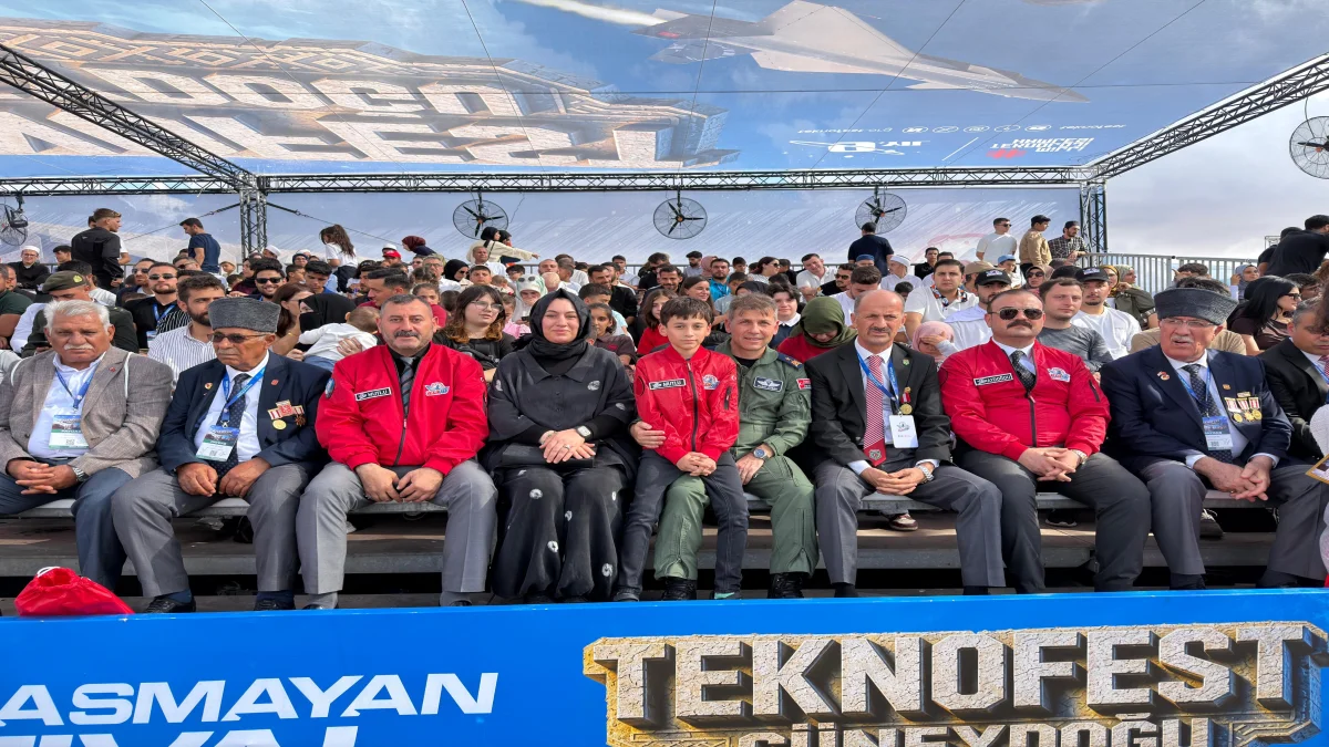 Sonradan Ülkücüler Aynı Karede