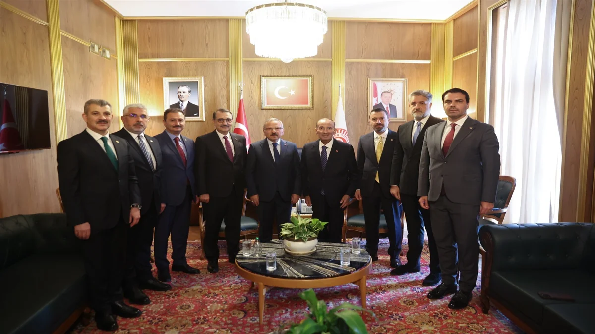 Bekir Bozdağ TBMM Başkanvekilliği görevini devretti