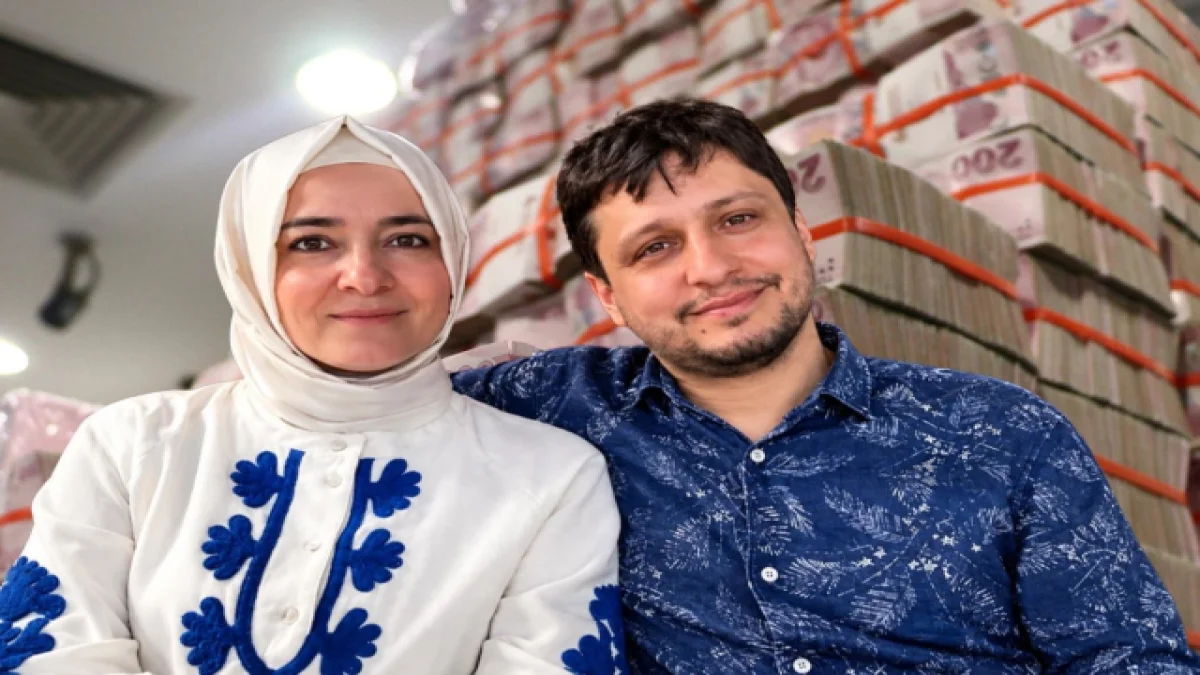 Fatma Betül Sayan Kaya ve eşi savcılıkta ifade veriyor