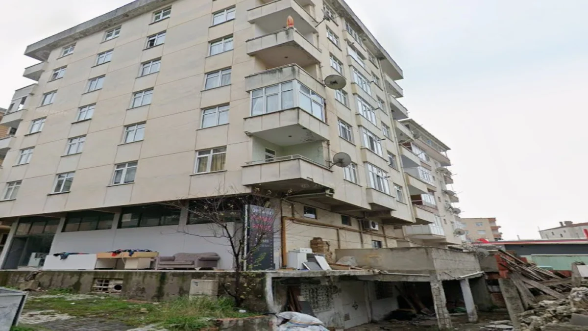 Çöken binanın Ocak ayındaki fotoğrafı ortaya çıktı