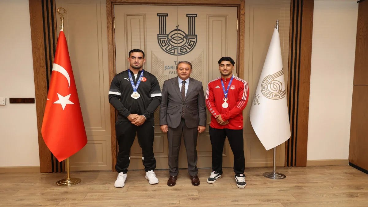 Vali Şıldak, Avrupa ve Dünya derecesi alan sporcuları ağırladı