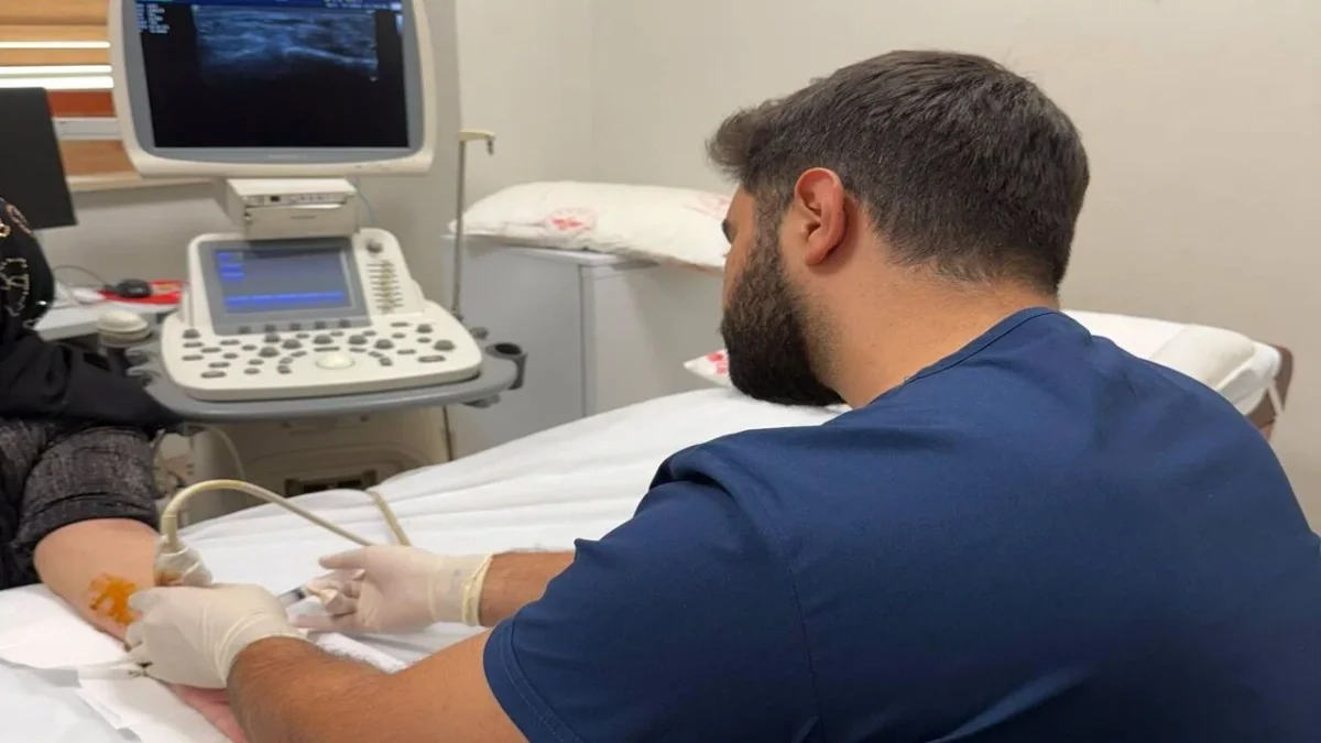 Ceylanpınar’da Ultrason Eşliğinde Girişimsel Tedaviler Uygulanıyor