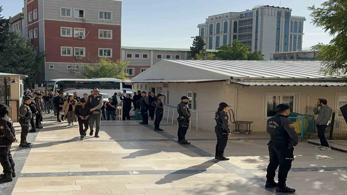 Şanlıurfa’da 2 Milyar TL’lik Bahis Operasyonu: 22 Gözaltı