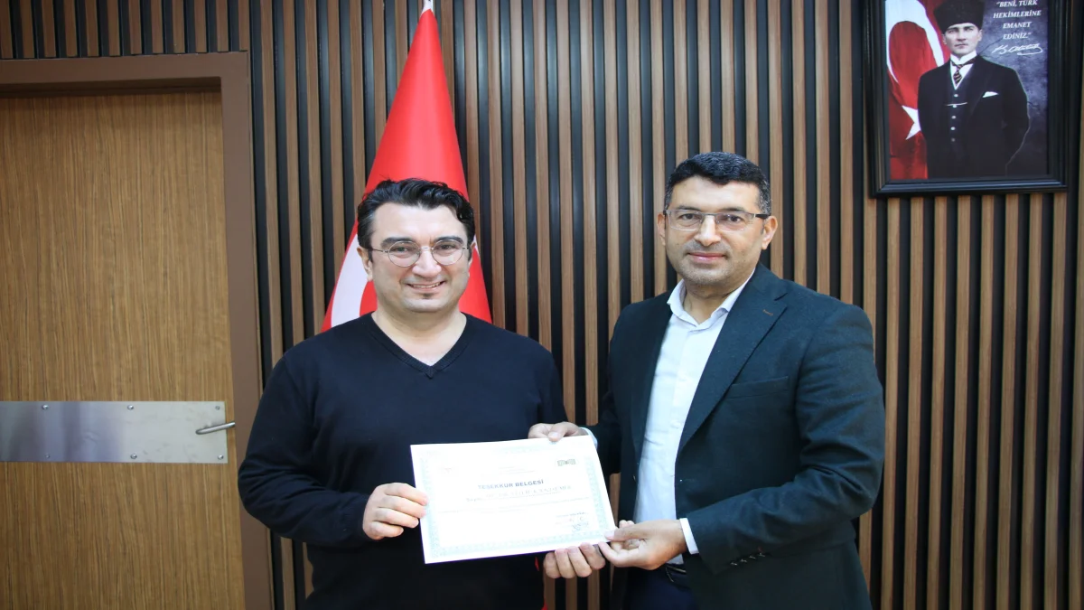 Şanlıurfa Eğitim ve Araştırma Hastanesi’nde Dr. Kandemir’e veda