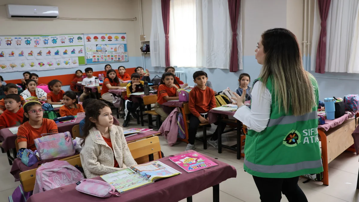 Haliliye Belediyesinden Öğrencilere Sıfır Atık Eğitimi