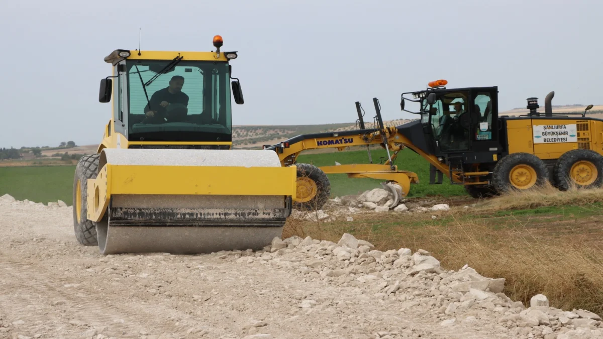 Karaköprü’de 11 Kilometrelik Yol Asfalta Hazırlanıyor