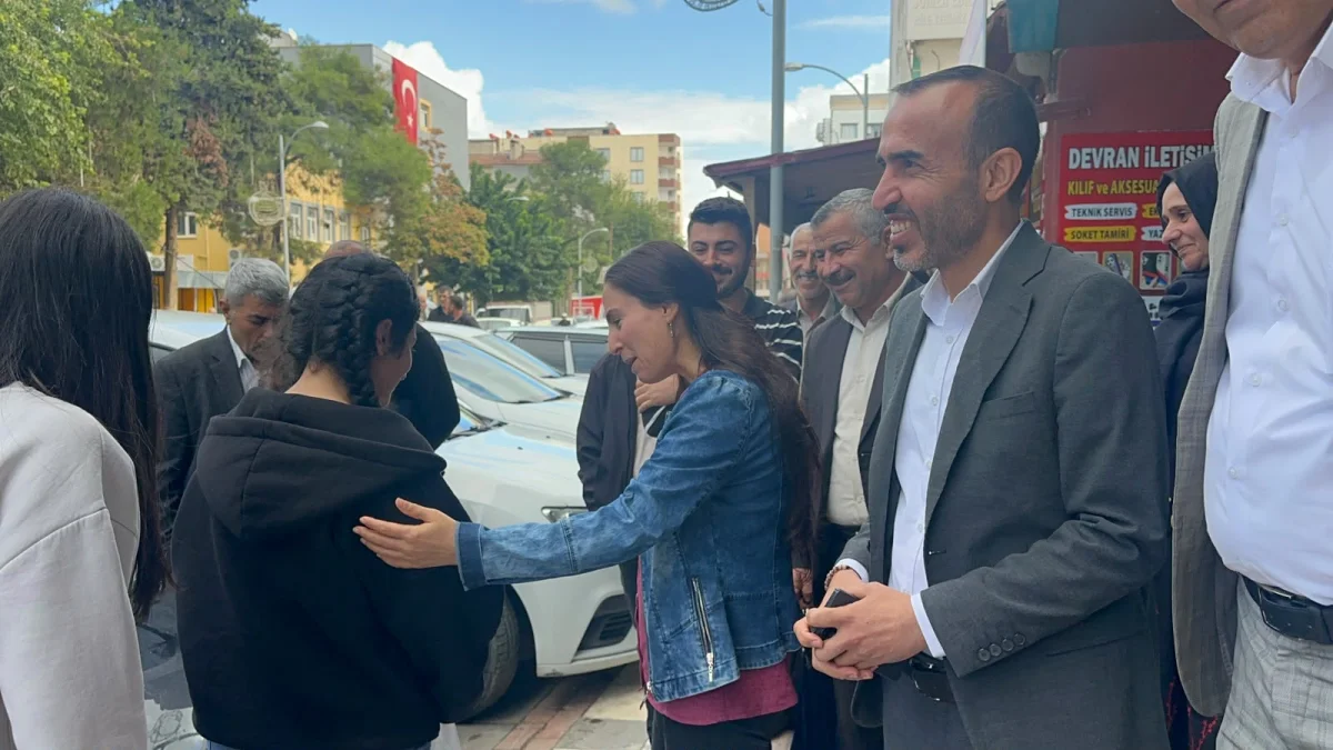 Ferit Şenyaşar’dan Suruç’ta selzedelere ziyaret