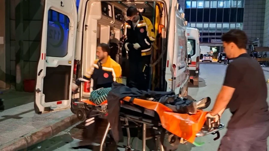 Bursa'da tişört kavgası kanlı bitti: 1 kişi bıçakla yaralandı