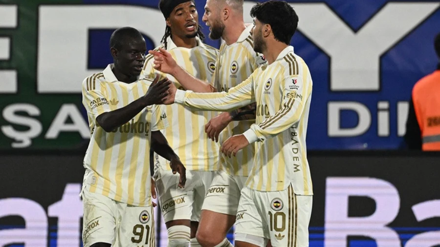 Fenerbahçe Rize'de 3 golle kazandı