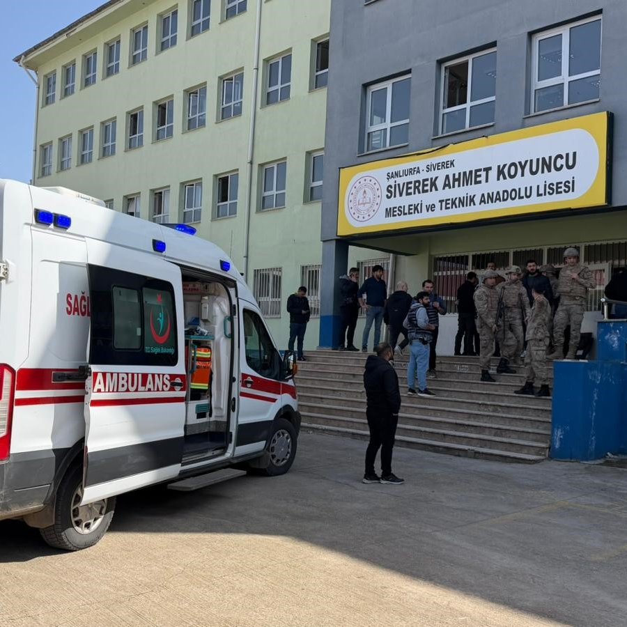 Siverek'te liseye silahlı baskın! Çok sayıda yaralı var
