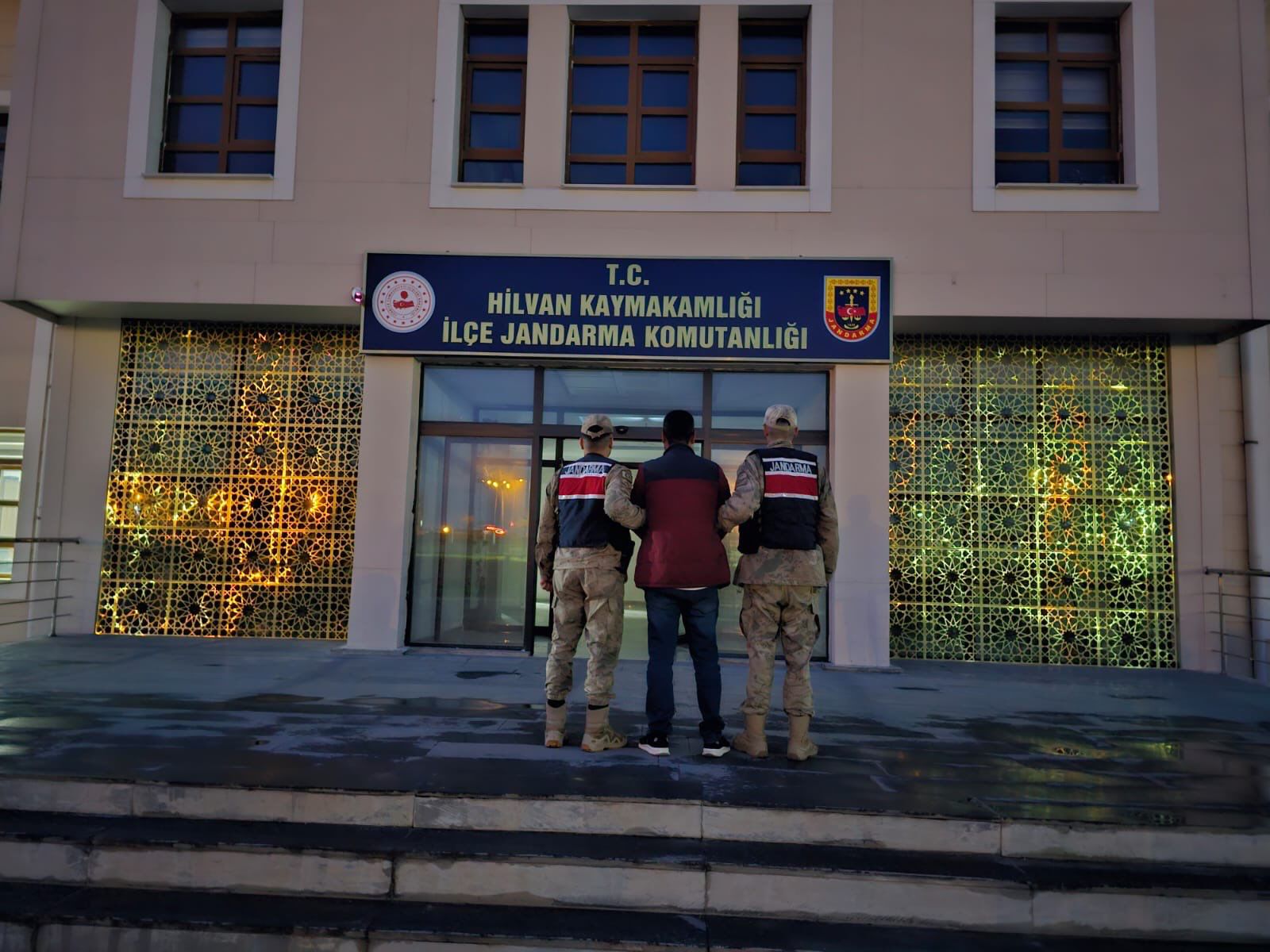 Şanlıurfa’da Aranan Hükümlü Hilvan’da Yakalandı