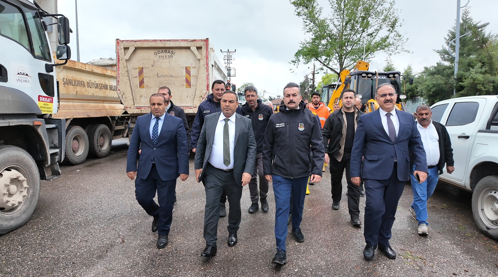BÜYÜKŞEHİR, BİRECİK’TE AFETİN YARALARINI HIZLI BİR ŞEKİLDE SARIYOR