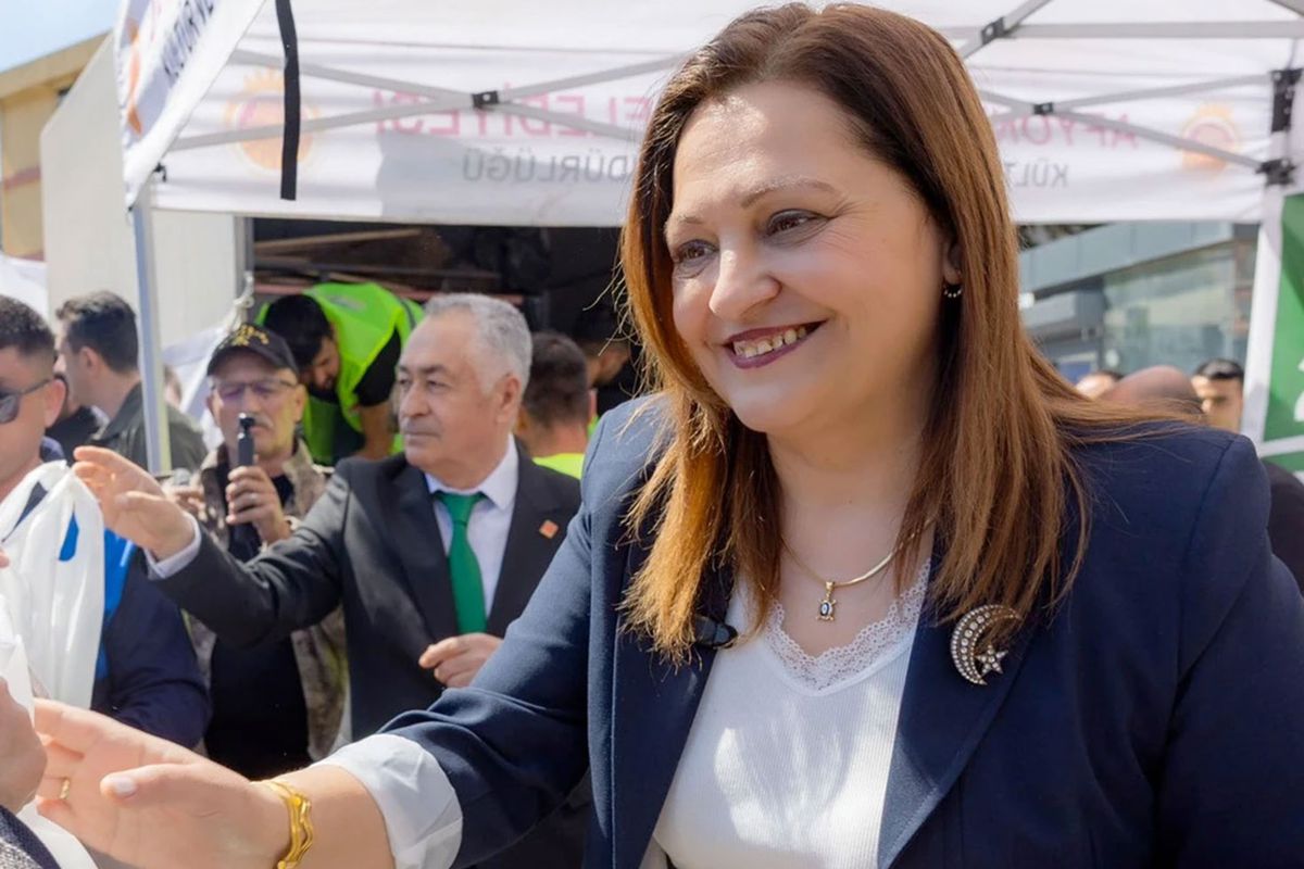 Bir Belediye Daha AK Parti’ye Geçiyor: Burcu Köksal İçin Tarih Verildi
