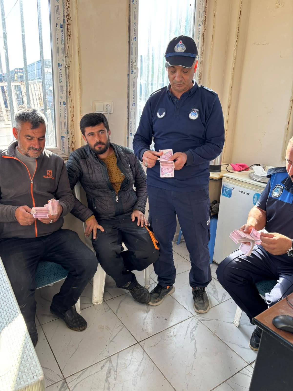 Yaylak Hayvan Pazarı’nda Mutlu Son: Kaybolan 75 Bin TL Sahibine Teslim Edildi!