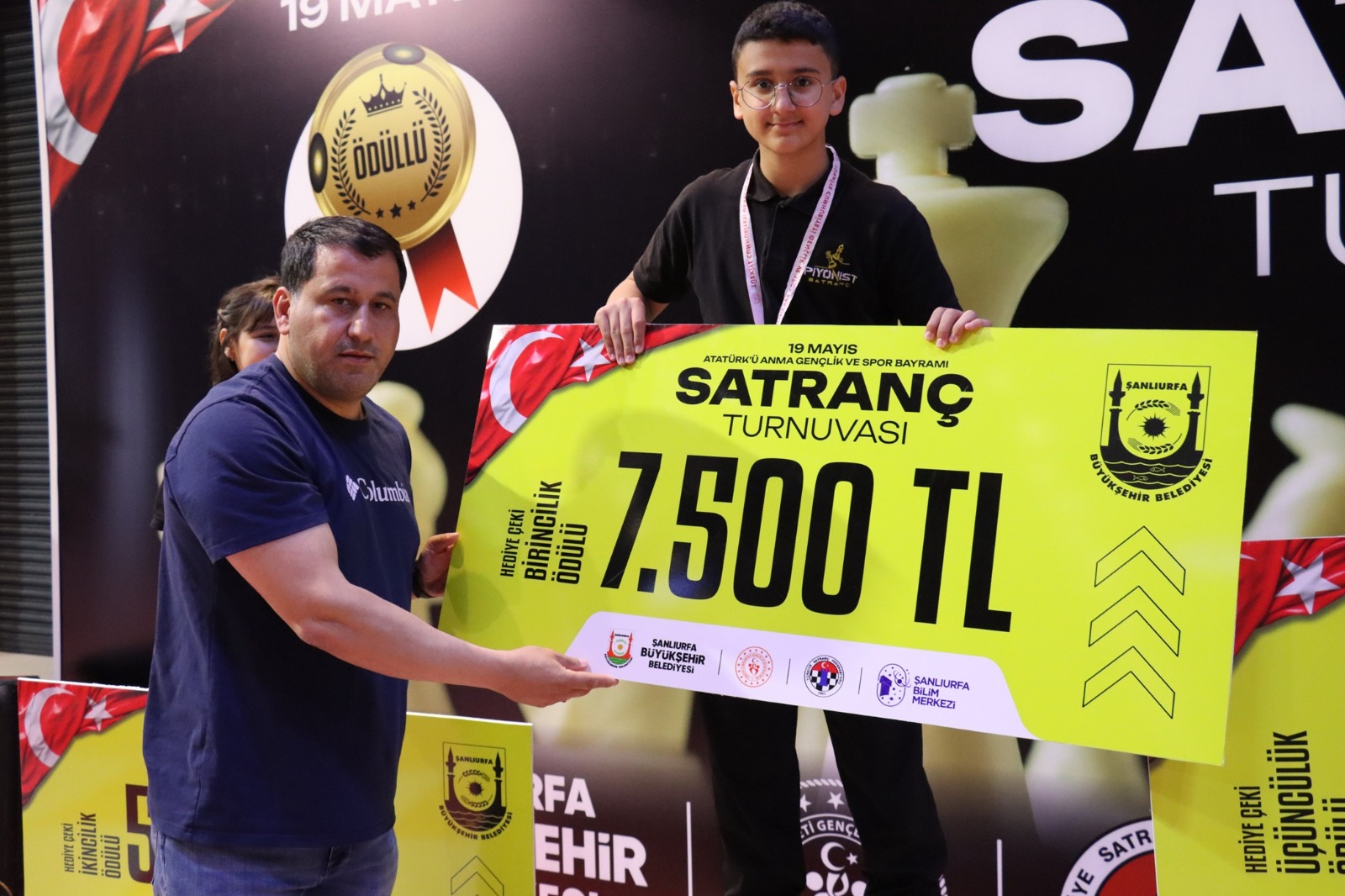 GENÇLİK HAFTASI SATRANÇ TURNUVASI BAŞLADI