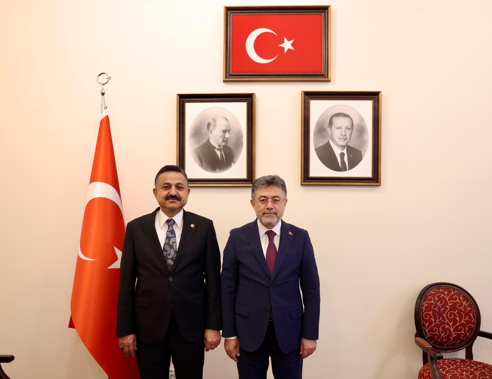 Gündemdeki Vekilden Bakan Yumaklı’ya Kritik Ziyaret: Akçakale OSB İçin Mera Engeli Masada!