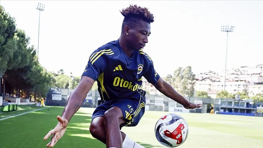 Fenerbahçe'den 5 futbolcunun sağlık durumuna ilişkin açıklama