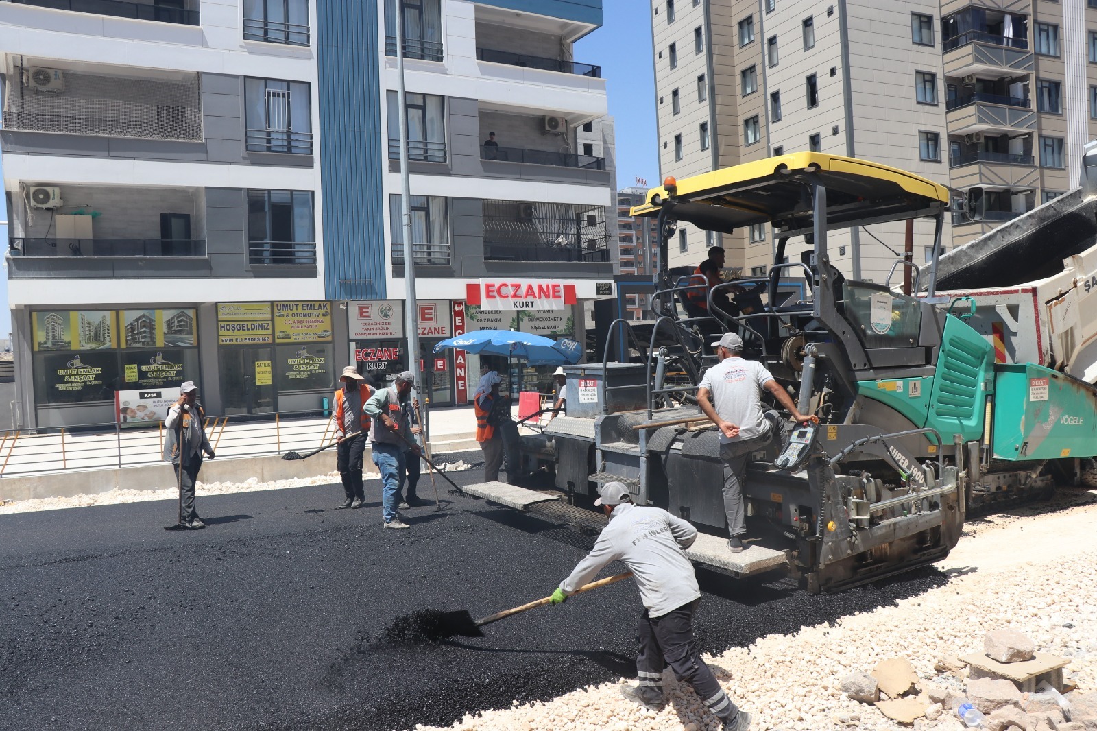 BÜYÜKŞEHİR, SEYRANTEPE’YE YENİ BİR YOL DAHA KAZANDIRIYOR