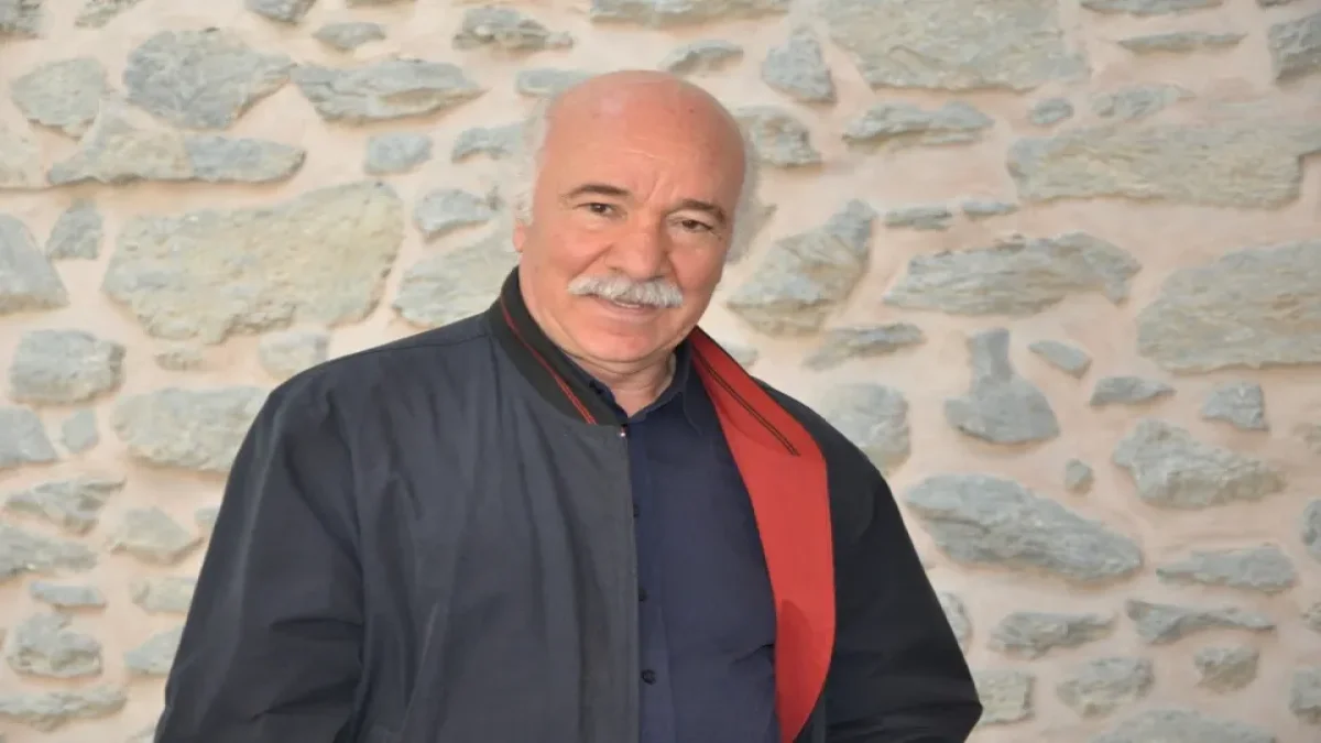 Mehmet Özbek
